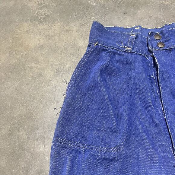 Vintage 60s Wrangler Dark Wash Bell Bottom Jeans 22x32 - Picture 4 of 11